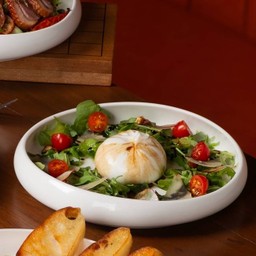 Burrata salad
