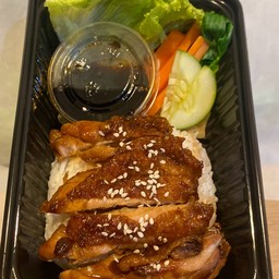 ข้าวหน้าไก่ย่างเทอริยากิ