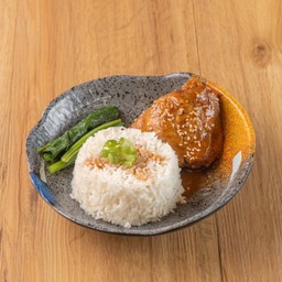 ข้าวหน้าสะโพกไก่