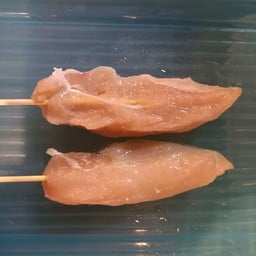 สันในไก่เต็มชิ้น