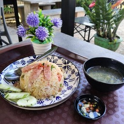 ข้าวผัดแหนม