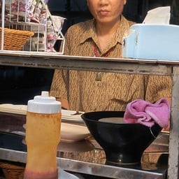 ชาบูเสียบไม้พร้อมทาน(หน้ามินิบิ๊กซีเจ็ดยอด)