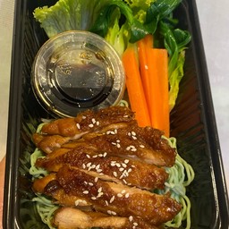 บะหมี่หยกไก่ย่างซอสเทอริยากิ