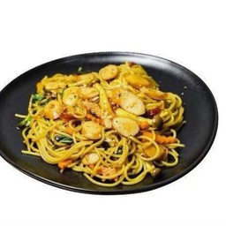 สปาเก็ตตี้ขี้เมาไส้กรอกไก่