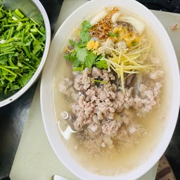 เกาเหลาหมูสับ