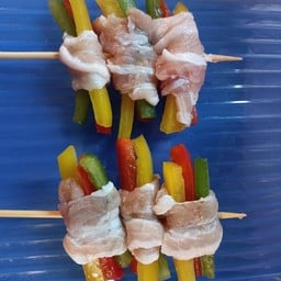 สามชั้นพันพริกหวาน