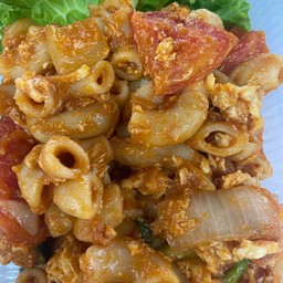 ผัดมักกะโรนี