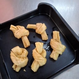 ฟองโบว์ (เต้าหู้)