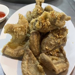 ไส้อ่อนทอดกระเทียม