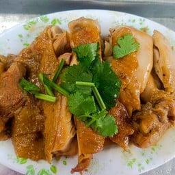 อาหารตามสั่งร้านเจ๊แหม่ม (หน้าช.น.พ.)