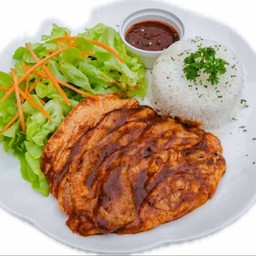 ข้าวสเต็กไก่สไปรซี่