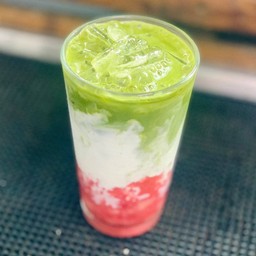 Strawberry  Matcha