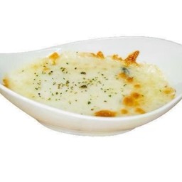 ผักโขมอบชีส