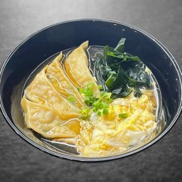 GYOZA EGG SOUP/เกี๊ยวซ่าน้ำโชยุ