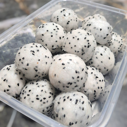 แก้วมังกรหั่นกลม พร้อมทาน