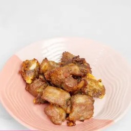 ซี่โครงหมูผัดกระเทียม