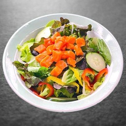 SALMON SALAD/สลัดเเซลมอน
