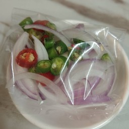 พริกสดซอย+หอมแดงซอย