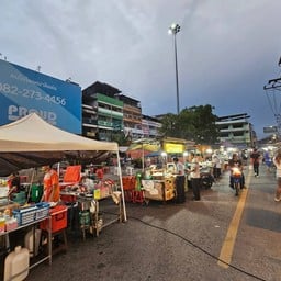 ตลาดมิตรเกษม