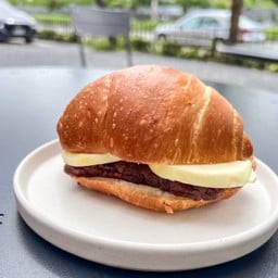 Red Bean Butter Shiopan