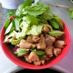 เจ๋มัส ก๋วยเตี๋ยวไก่มะระ บุรีรัมย์