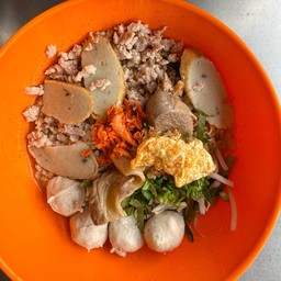 ก๋วยเตี๋ยวรวมหมู