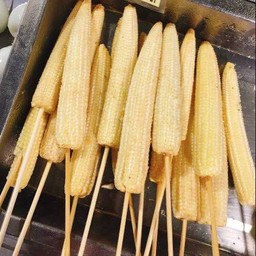 ข้าวโพดอ่อน