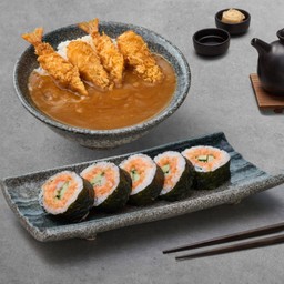 ข้าวแกงกะหรี่กุ้งทอด + ฟูโตมากิไส้แซลมอน