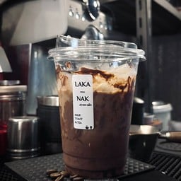 Laka_Nak (ลา-ขะ-ณัก) coffee & tea by ลักขณา ซอยประปา (09.00-18.00)