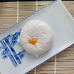ซาลาเปาไส้ไข่เค็มลาวา