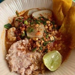 เย็นตาโฟกุ้งทอด-ต้มยำโบราณ สเต็ก อาหารตามสั่ง - ตุ๊กโฟ สาขา4