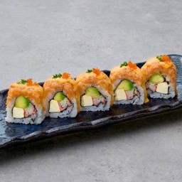 โรลแซลมอนสไปซี่ครีมชีส