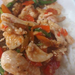 ป้ารุ่งอาหารตามสั่ง