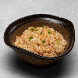 ข้าวผัดกระเทียม