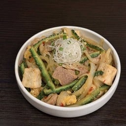 Goya Champuru ผัดมะระโอกินาว่า