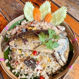ข้าวผัดปลาทู