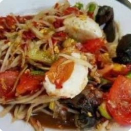 ตำปูปลาร้าไข่เค็ม