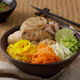 บุ๋นจ๋ายปอเปี๊ยะทอด