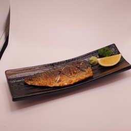 ปลาซาบะย่างเกลือ