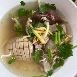 ข้าวตัมเครื่องในหมูพิเศษ