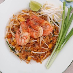 ผัดไทย กุ้งสด