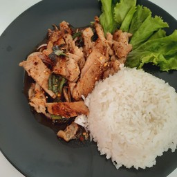 ข้าวน้ำตกไก่ย่าง