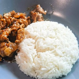 หมูกระเทียมพริกไทย