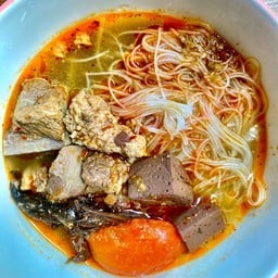 หมี่สดน้ำเงี้ยวพิเศษ