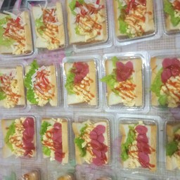 แซนวิชเปิดหน้า ไข้ข้นปูอัด