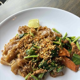 ผัดซีอิ้ว