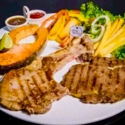 เซต 9 ทีโบน พอร์คชอพ แซลมอน