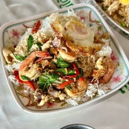 ข้าวกะเพราทะเล