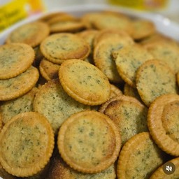 แครกเกอร์ รสนยกระเทียมชีส