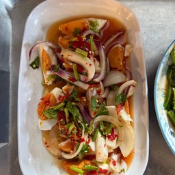 ยำไข่เค็ม